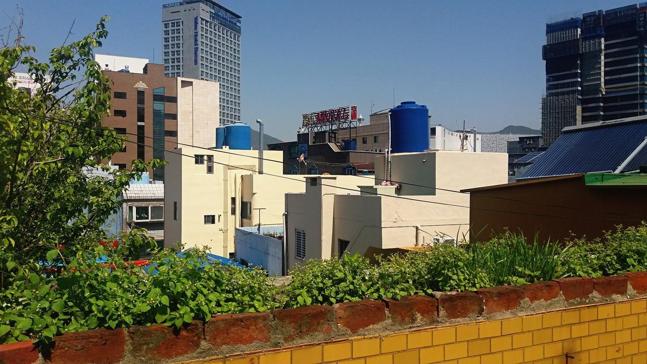 Silk Road Hostel Busan Exterior foto